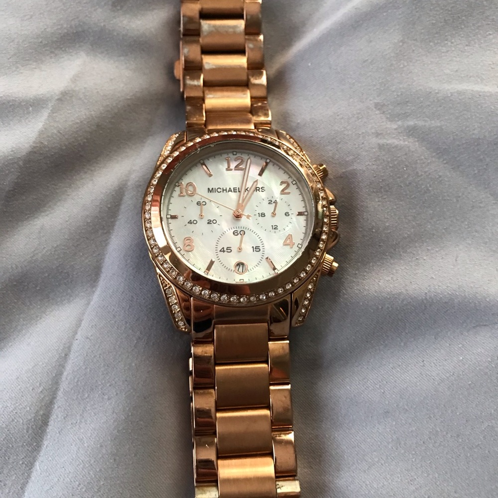 Michael Kors Mother of Pearl rose gold watch